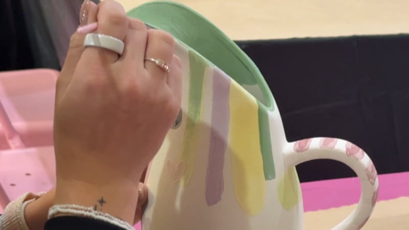 A new business in Bismarck is giving people a place to get creative and grab a drink as the...