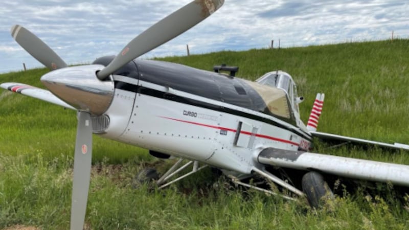 Small crop sprayer plane makes emergency landing near Hebron