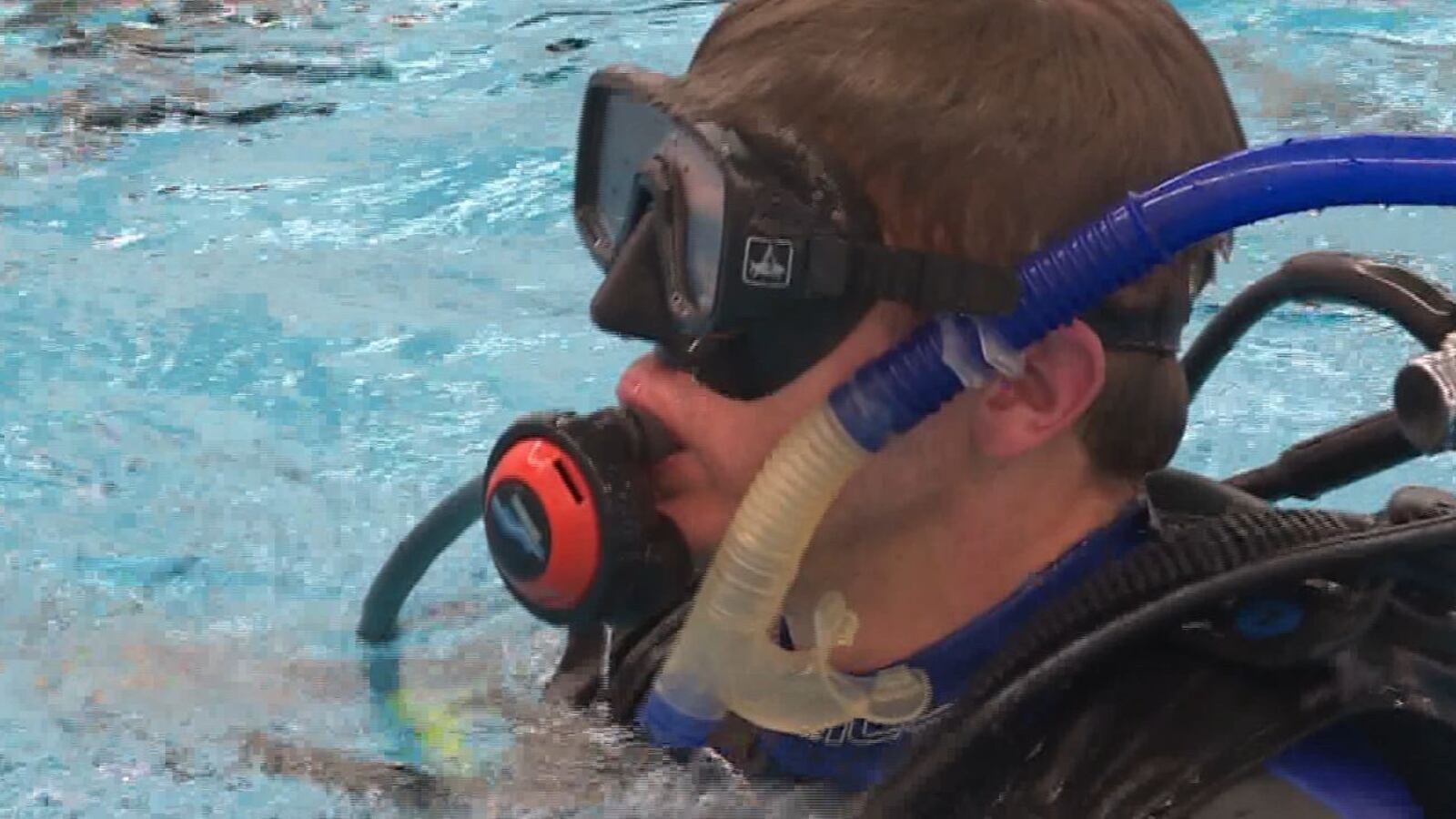 Underwater Rescuers Underwater rescue training
