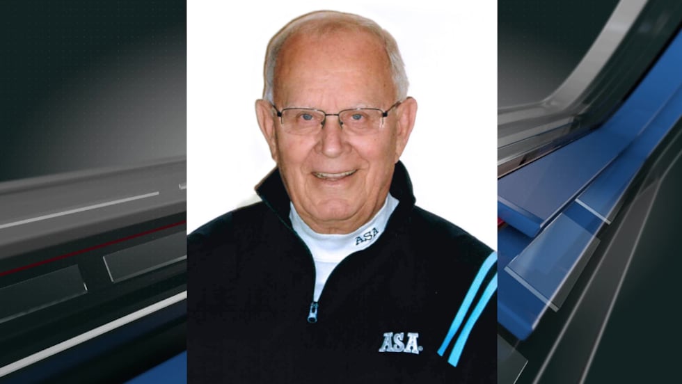 Walter Stack Body Walt Stack honored with umpire building in Bismarck